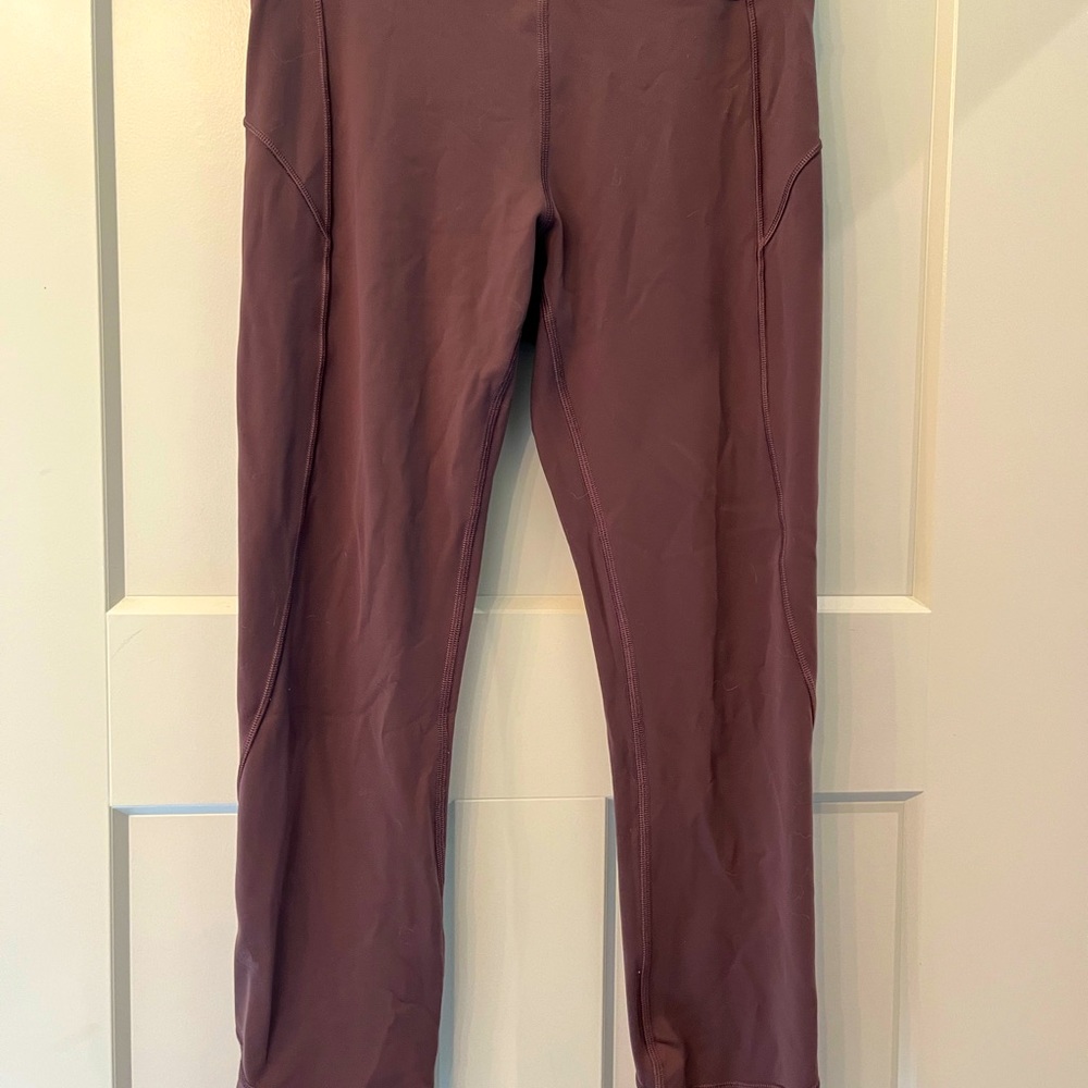 Great Lululemon leggings GUC. Light plumb color 7/8 length